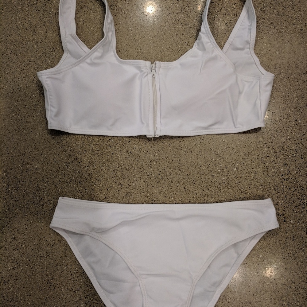 Bathing Suit - Picture 5 of 6
